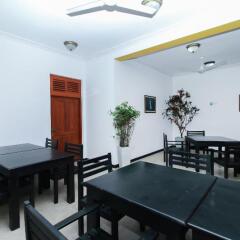 Отель Chami Villa Bentota Шри-Ланка, Бентота - отзывы, цены и фото номеров - забронировать отель Chami Villa Bentota онлайн ресторан