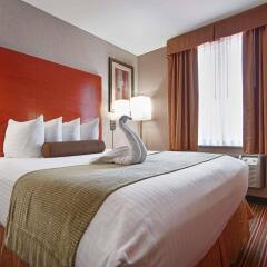 Отель Best Western Kennedy Airport США, Нью-Йорк - 1 отзыв об отеле, цены и фото номеров - забронировать отель Best Western Kennedy Airport онлайн комната для гостей фото 4