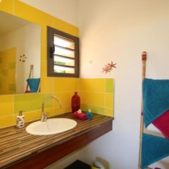 Poz’ Lagon in Saint-Paul, France from 168$, photos, reviews - zenhotels.com bathroom