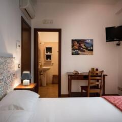 Отель Il Casale B&B Поццалло удобства в номере фото 2