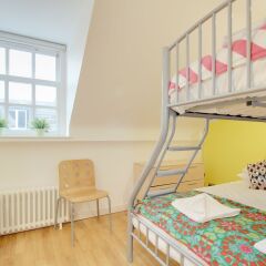 Апартаменты Brighton Getaways - Artist Studio комната для гостей