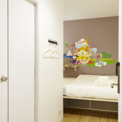 Liveitup Asok Hostel Бангкок в номере фото 2