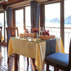 Отель Charm Boutique Cruise питание