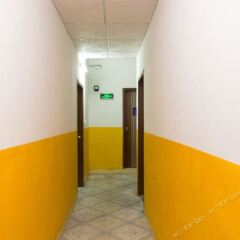Отель Business Hostel Китай, Чжуншань - отзывы, цены и фото номеров - забронировать отель Business Hostel онлайн интерьер отеля фото 2