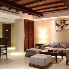 Отель Grand Metropark Bay Hotel Sanya Китай, Санья - отзывы, цены и фото номеров - забронировать отель Grand Metropark Bay Hotel Sanya онлайн комната для гостей фото 4