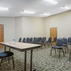 Отель Ramada by Wyndham Columbus Polaris фото 2