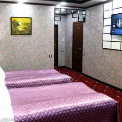 Гостиница Астрал (комплекс B) в Тихвине отзывы, цены и фото номеров - забронировать гостиницу Астрал (комплекс B) онлайн Тихвин комната для гостей фото 2