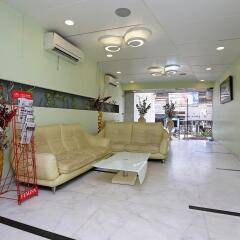 OYO 4155 Hotel The Sudesh интерьер отеля