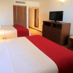 Отель Holiday Inn Resort Los Cabos Все включено удобства в номере фото 2