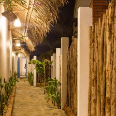 Отель Cashew Tree Bungalow фото 3