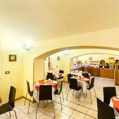 Hotel La Madeleine питание