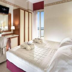 Hotel Bikini комната для гостей фото 2