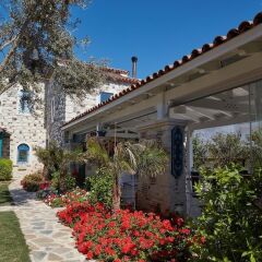 Alacati Onoda Hotel Чешме