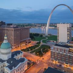 Отель Hyatt Regency St. Louis at The Arch