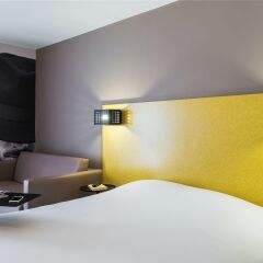 Отель ibis Styles Nice Vieux Port Франция, Ницца - 10 отзывов об отеле, цены и фото номеров - забронировать отель ibis Styles Nice Vieux Port онлайн комната для гостей фото 2