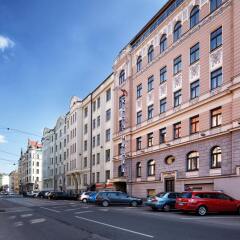 City Hotel Teater