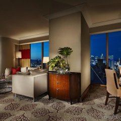 Mandalay Bay Resort And Casino in Las Vegas, United States of America from 291$, photos, reviews - zenhotels.com guestroom photo 2