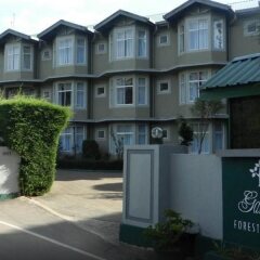 Galway Forest Lodge Hotel Nuwara Eliya парковка