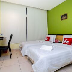 Отель OYO 151 Twin Hotel Малайзия, Куала-Лумпур - отзывы, цены и фото номеров - забронировать отель OYO 151 Twin Hotel онлайн комната для гостей фото 2