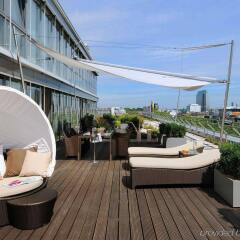 Отель InterContinental Düsseldorf бассейн