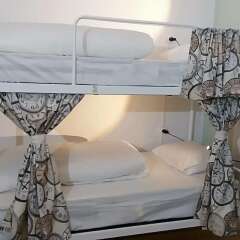 Отель At Ease Inn - Residence ванная