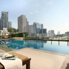 Отель Sukhumvit Park, Bangkok - Marriott Executive Apartments Таиланд, Бангкок - отзывы, цены и фото номеров - забронировать отель Sukhumvit Park, Bangkok - Marriott Executive Apartments онлайн бассейн фото 2