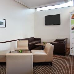 Отель Holiday Inn Edinburgh City West Эдинбург интерьер отеля