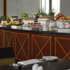 Movenpick Hotel & Apartments Bur Dubai питание фото 3