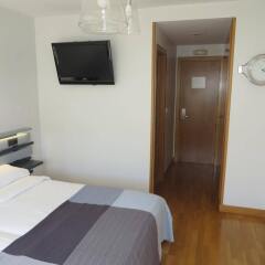 Hotel Ofi удобства в номере