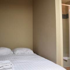 Отель Condo Gardens Antwerpen сейф в номере