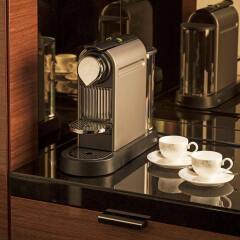 Four Seasons Hotel London at Park Lane удобства в номере фото 2