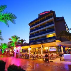 Aurasia Beach Hotel развлечения