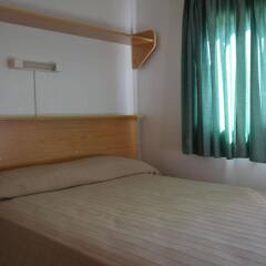 Отель Camping Victoria Испания, Канет-де-Мар - отзывы, цены и фото номеров - забронировать отель Camping Victoria онлайн комната для гостей фото 2