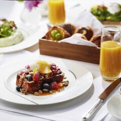 Отель The Peninsula Tokyo Токио в номере фото 2