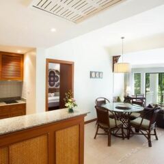 Отель The Allamanda - Unit 1108 в номере
