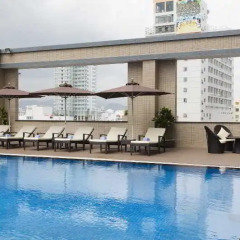 Апартаменты Sunrise Ocean View Apartment Нячанг бассейн фото 2