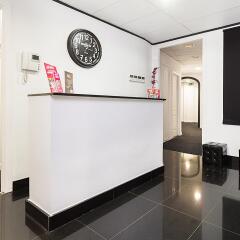 Отель Hostal Gran Via 63 Rooms интерьер отеля
