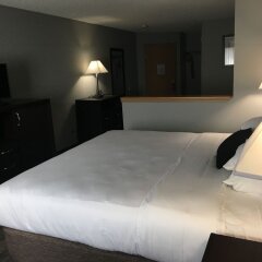 Red Lion Inn & Suites Sequim in Sequim, United States of America from 215$, photos, reviews - zenhotels.com