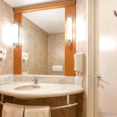 Отель ibis Guadalajara Expo ванная