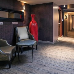 Отель Mercure Lyon Part Dieu Франция, Лион - 2 отзыва об отеле, цены и фото номеров - забронировать отель Mercure Lyon Part Dieu онлайн интерьер отеля фото 2