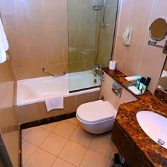 Al Hamra Hotel ванная фото 2