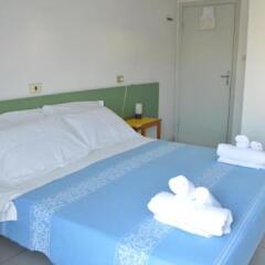 Hotel Montefiore сейф в номере