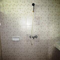 Отель Little Home Guesthouse Паттайя ванная