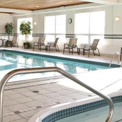 Отель Country Inn & Suites by Radisson, Calgary-Airport, AB Канада, Калгари - отзывы, цены и фото номеров - забронировать отель Country Inn & Suites by Radisson, Calgary-Airport, AB онлайн бассейн фото 3