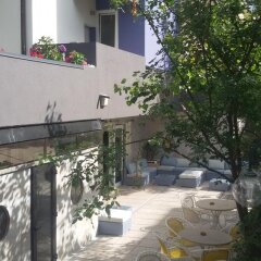 Hotel Carol парковка
