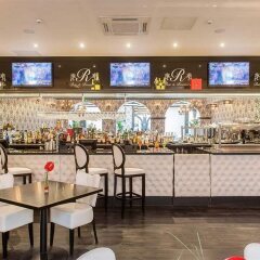 The Richmond Hotel Best Western Premier Collection гостиничный бар