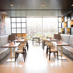 Radisson Blu Hotel London Stansted Airport гостиничный бар