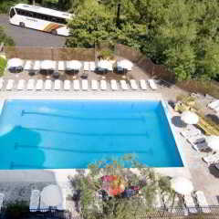 Quality Hotel Rouge et Noir Roma бассейн