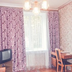 Гостиница «Жовтневый» Украина, Днепр - 1 отзыв об отеле, цены и фото номеров - забронировать гостиницу «Жовтневый» онлайн удобства в номере