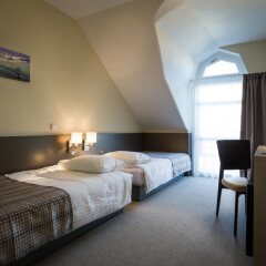 Отель Corvin Hotel Budapest - Corvin wing Венгрия, Будапешт - отзывы, цены и фото номеров - забронировать отель Corvin Hotel Budapest - Corvin wing онлайн комната для гостей фото 3